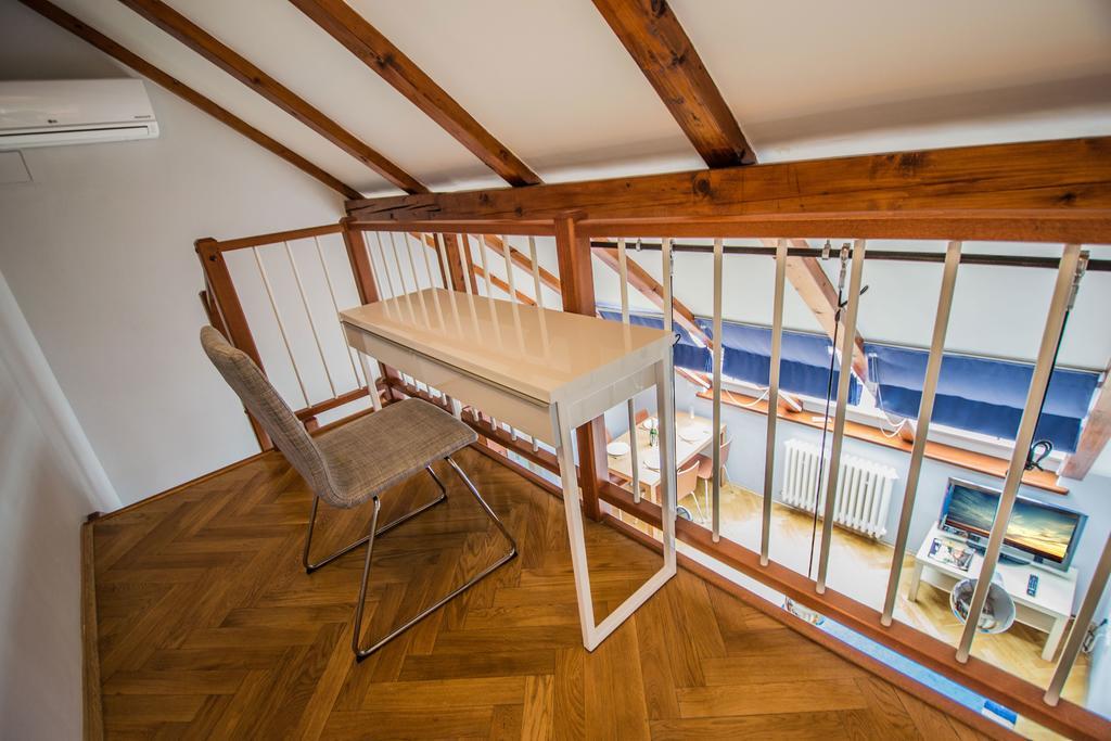 Apartament Ruterra Red Roofs View With Garage Praga Zewnętrze zdjęcie